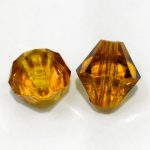 Plastična perla prozirno karamel  18